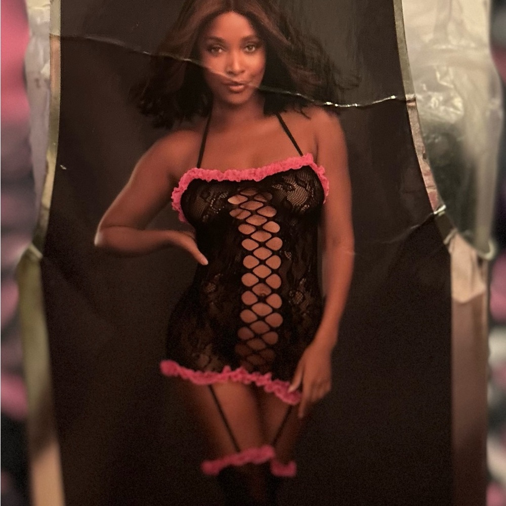 Black and Pink Lace Lingerie Set